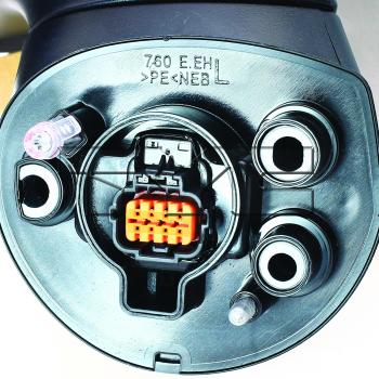 2015 Kia Rio Door Mirror Right TYC 8180141 image 3 of 4